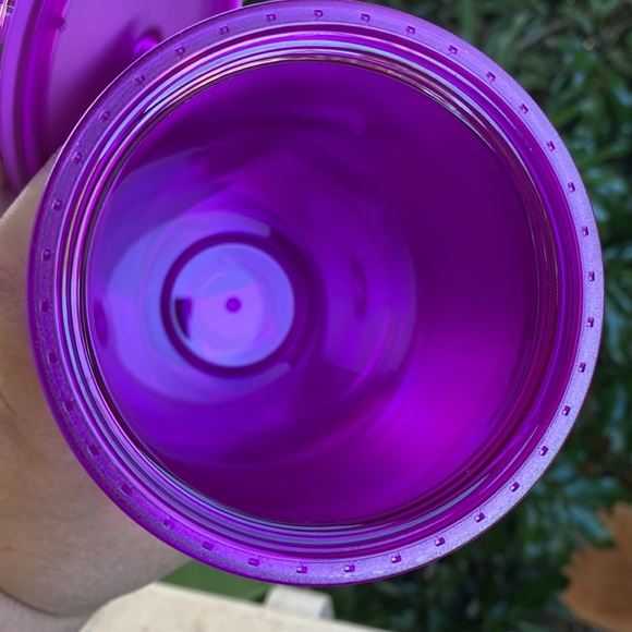 NWT 2022 Starbucks Purple Soft Touch Venti 24oz Tumbler - Picture 5 of 5